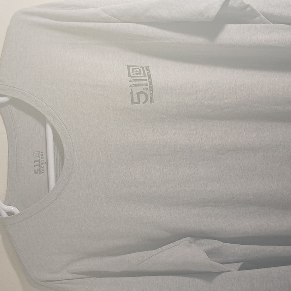 5.11 Tactical Men's T-Shirt Long Sleeves Size XLarge - Picture 2 of 5